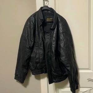 Vintage 100% genuine leather men’s jacket